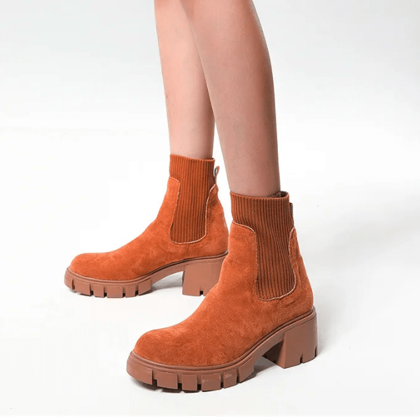 Bottes chaussettes modernes et confortables pour un style tendance